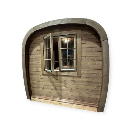 Pirts Buss 4.8 m x 2.3 m